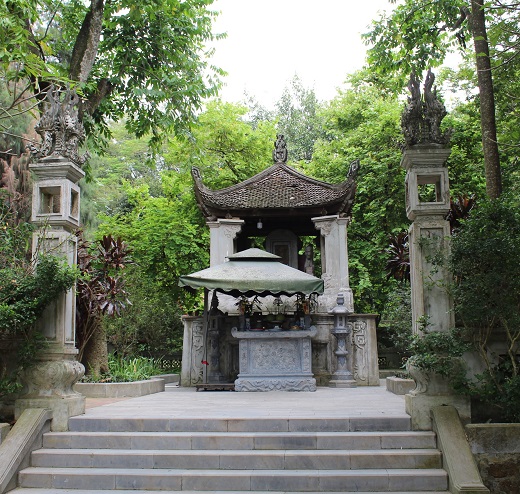 SonTayLangNgoQuyen2 LHU