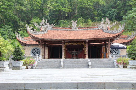 DenHung 4 LacLongQuan LHU